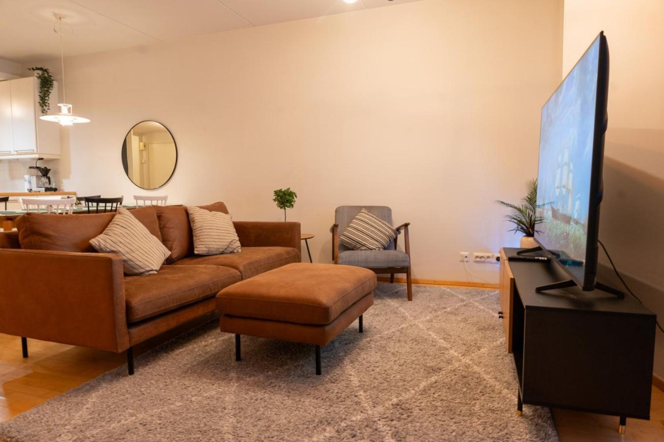 Architectural Townhouse With Sauna And Patio * Helsingfors